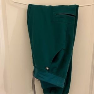 Figs Hunter Green Zamora jogger XS
